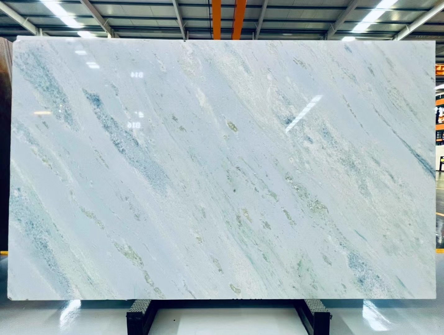 Natural Blue Crystal Quartzite Translucent Marble Quartzite Slab Wall Bar Decor Customized Countertop