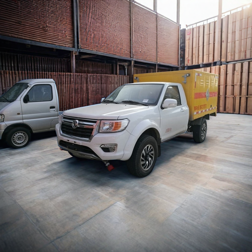 Dongfeng 2.5L Diesel Engine Top Sale Isuzu Mini Truck 4WD Pickup RHD Single Cab with Euro 5 Emission Standard for Export