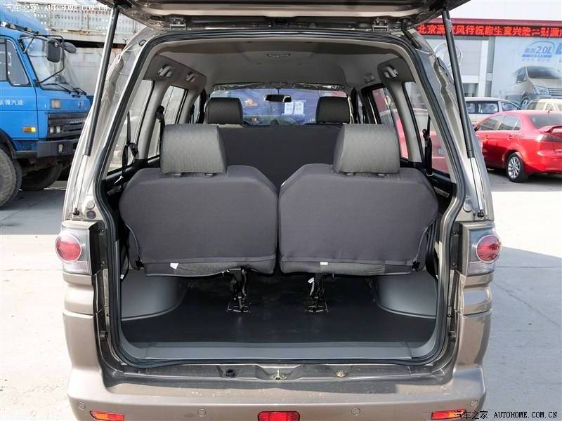 Dongfeng M3 11-Seater Mini Van MPV Van Seat Chinese New Dongfeng Mini Bus Sale Left Light Available Gasoline Electric Petrol