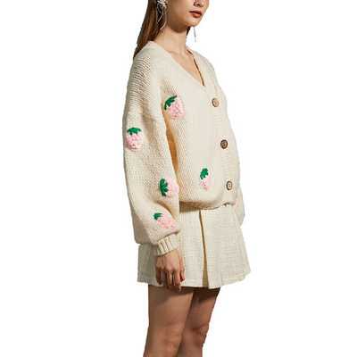 AiNear custom logo designer handmade strawberry chunky knit 