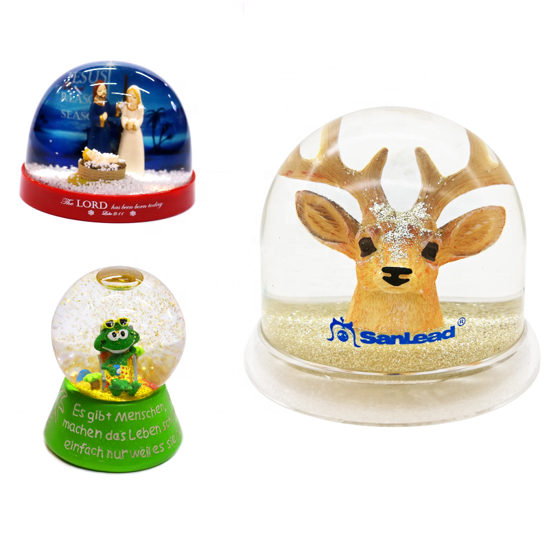 Christmas Snowball Resin Souvenir Gift Empty Snow Ball Custom Made Water Globe Custom Snow Globe