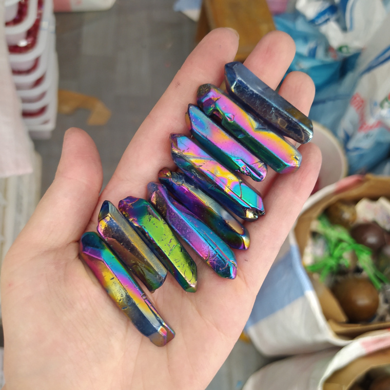 Wholesale Natural rainbow Aura Spirit crystal wand Crystal Stone Points quartz chips For healing