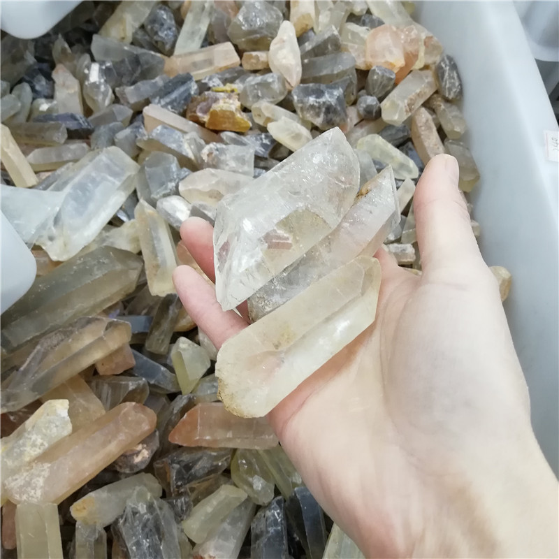 Wholesale Raw clear quartz crystal stone rought white quartz crystal stones