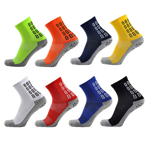 2023 New Glue Design Anti slip Men's crew Sports Socks Breathable and Sweat-absorbing Football Socks