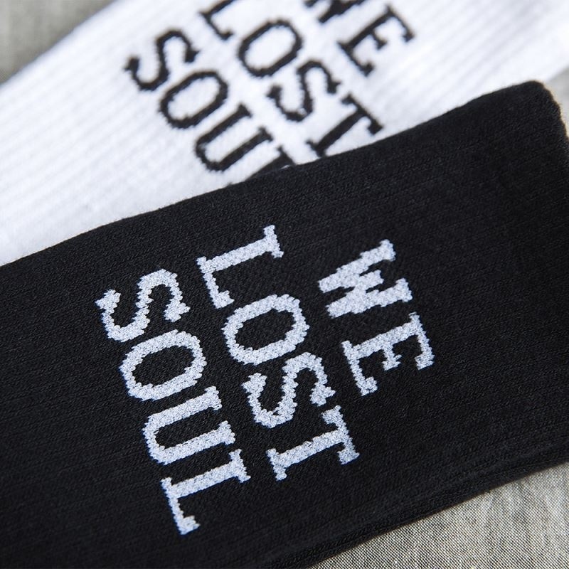 Wholesale High Quality Cheap Men Letter Print White Pure Cotton Socks