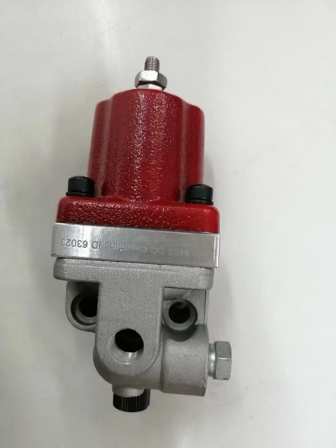 High quality Marine Diesel Engine Kta-19 Parts 24v Fuel Valve Shutoff Fuel Shutoff Solenoid Shutoff Valves 3018453 For cummins