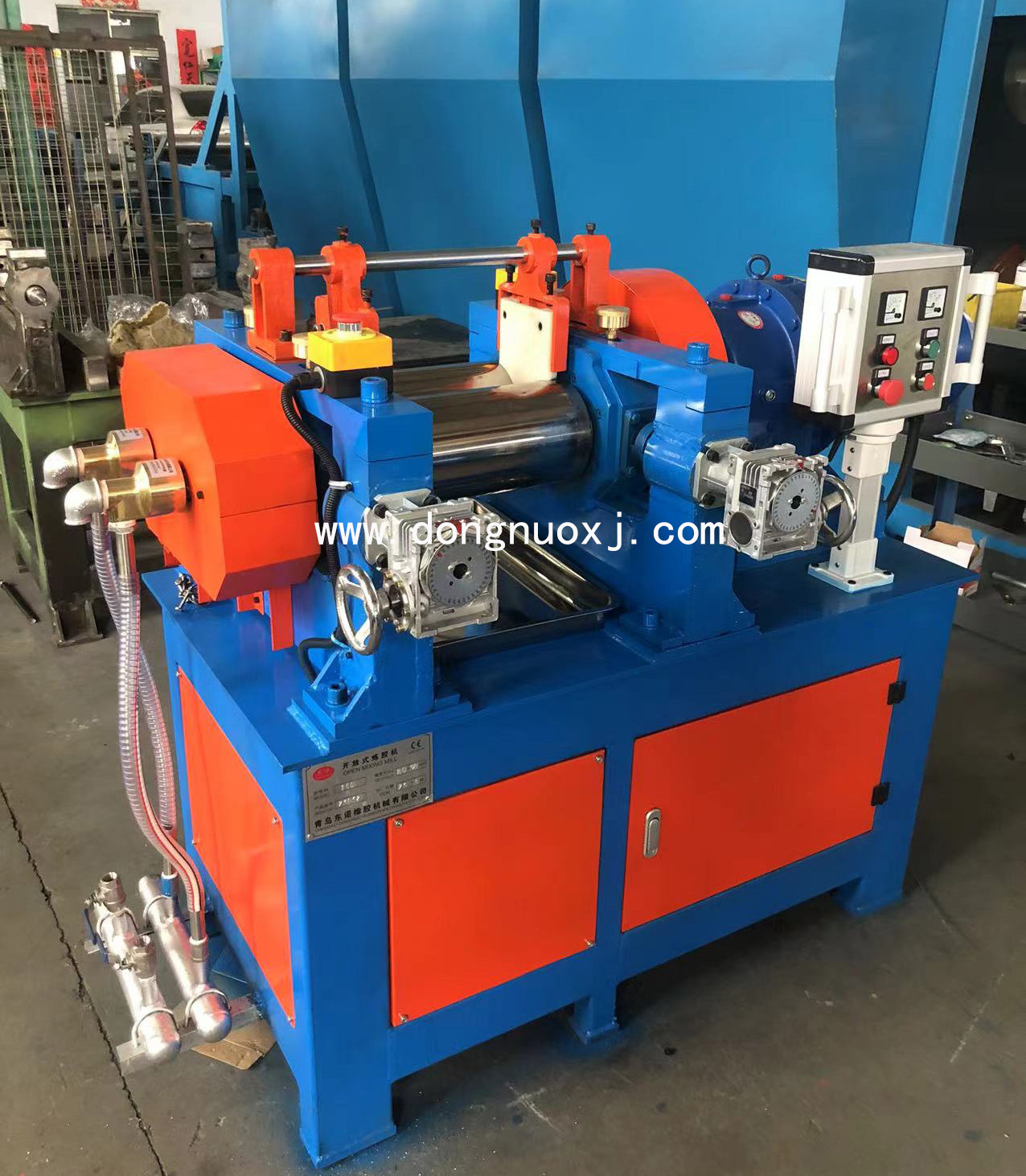 Popular XK-160 Silicone Rubber Two Roller Mixing Mill lab rubber mixing mill machine second hand rubber mixing mill