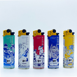 Customized UV Printing Flint Lighter Plastic Classic Refillable / Disposable Gas Lighter Gold Stamping Bronzing Lighter