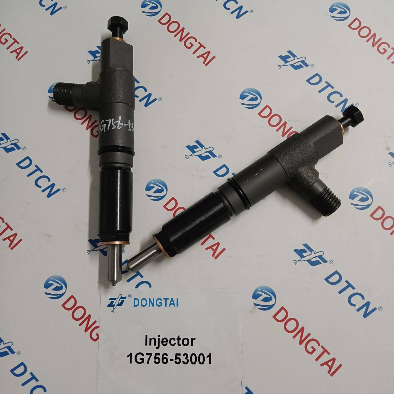 Diesel Fuel Injector 1G756- 53001 for Kubota V2203 D1703 Engine