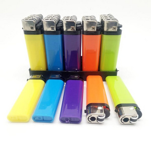 manufacture factory solid color disposable flint lighter for kitchen