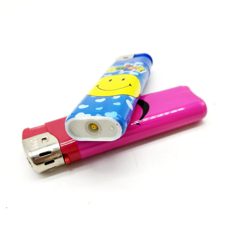 Wholesale cheap plastic electronic cigar lighter