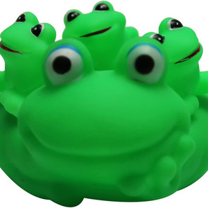 Custom Promotional Squeak Sound Floating Green Frog Rubber Bath Toy Baby Shower Swimming Bathtub Toys for Kids