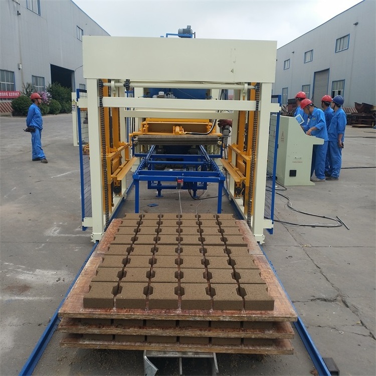 Wholesale Price of QT10-15 fully automatic concrete interlock block cement block Brick Making Machine in Ghana