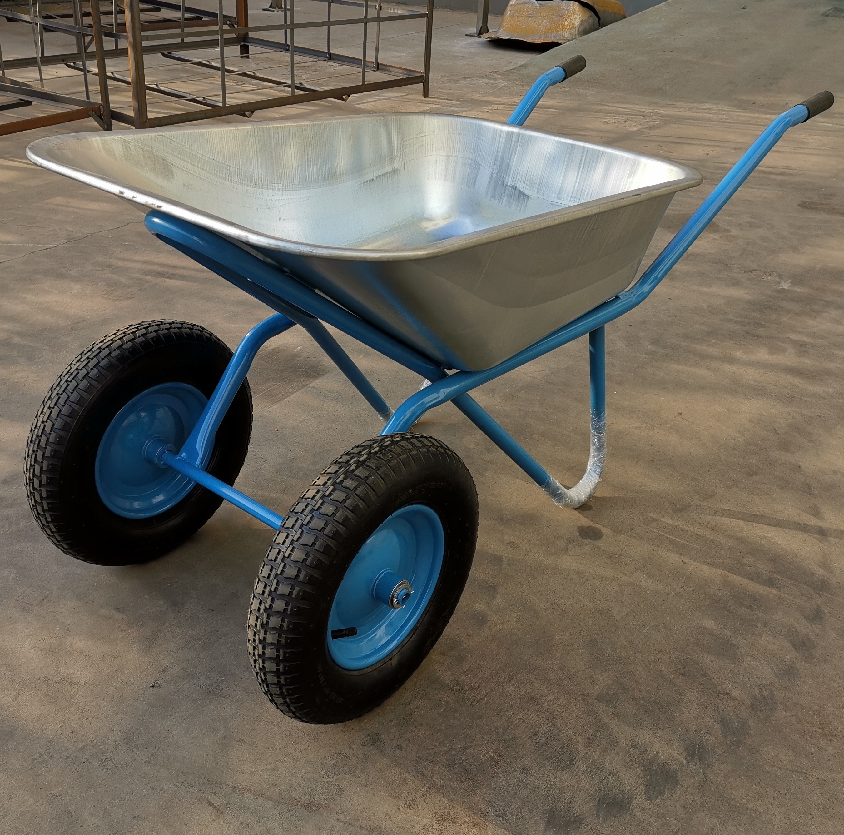 russia barrow manufacture of  heavy duty wheel barrow big tray  wheelbarrow for construction