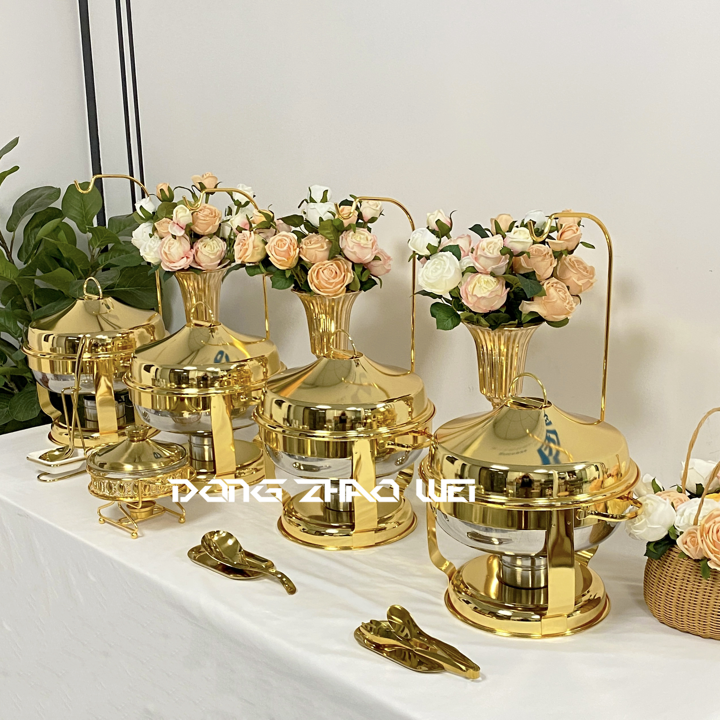 Hotel Wedding Banquet 4.5L~9.0L Stainless Steel Food Warmer Gold and Silver Buffet Alcohol Heating Round Chafing Dish