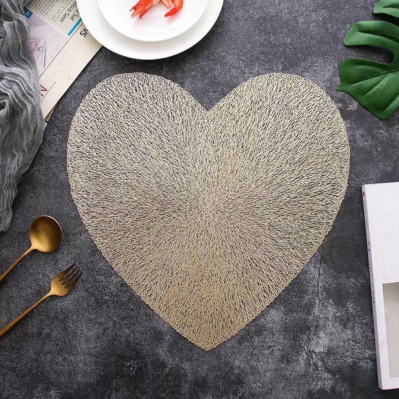 Gold Metallic Irregular  Plastic Table Heat Resistant Placemats Dining Table Round PVC Placemats Table Mat