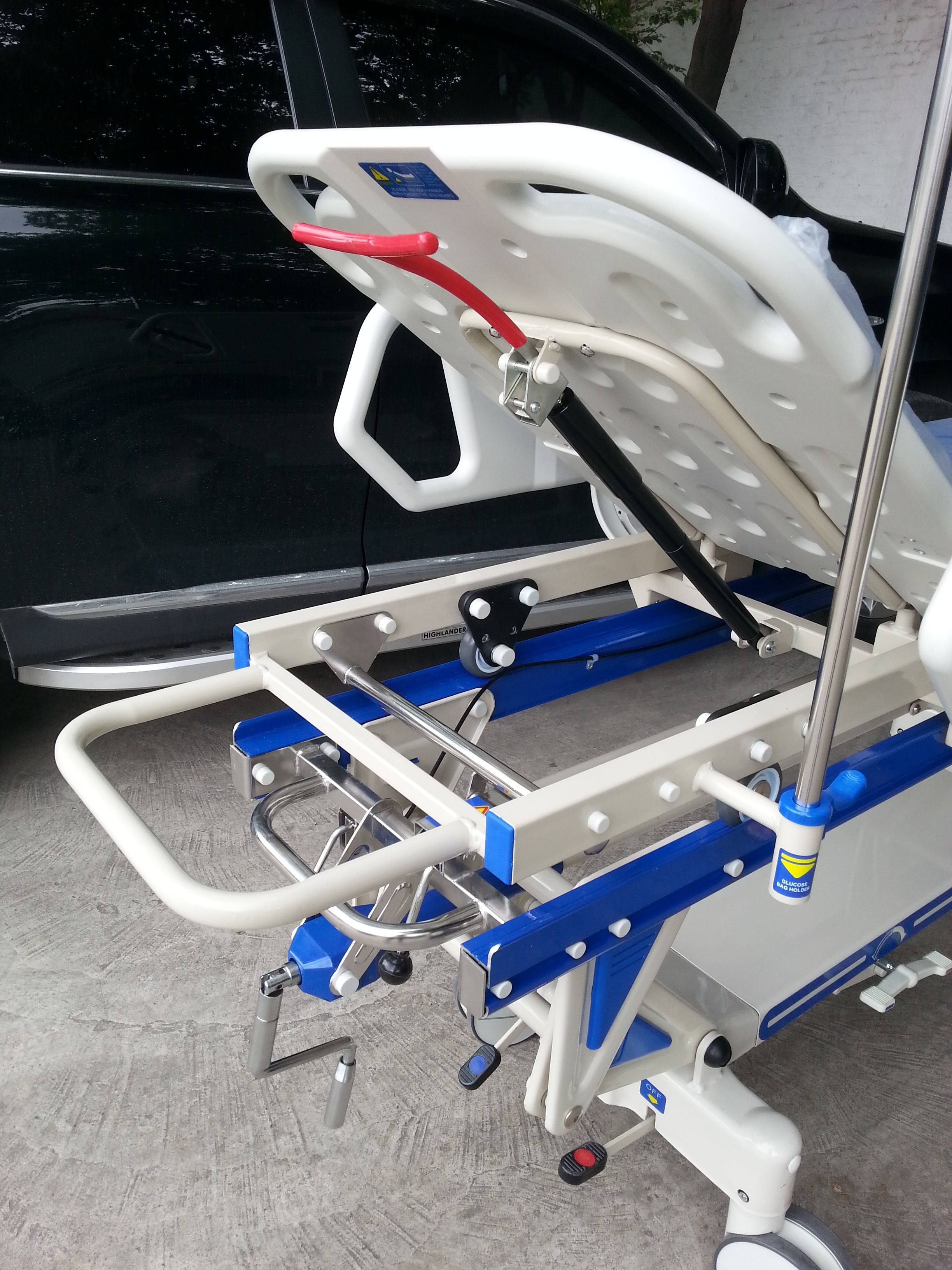 Medical equipment hospital bed Luxurious Connecting Stretcher Patient  stretcher trolley