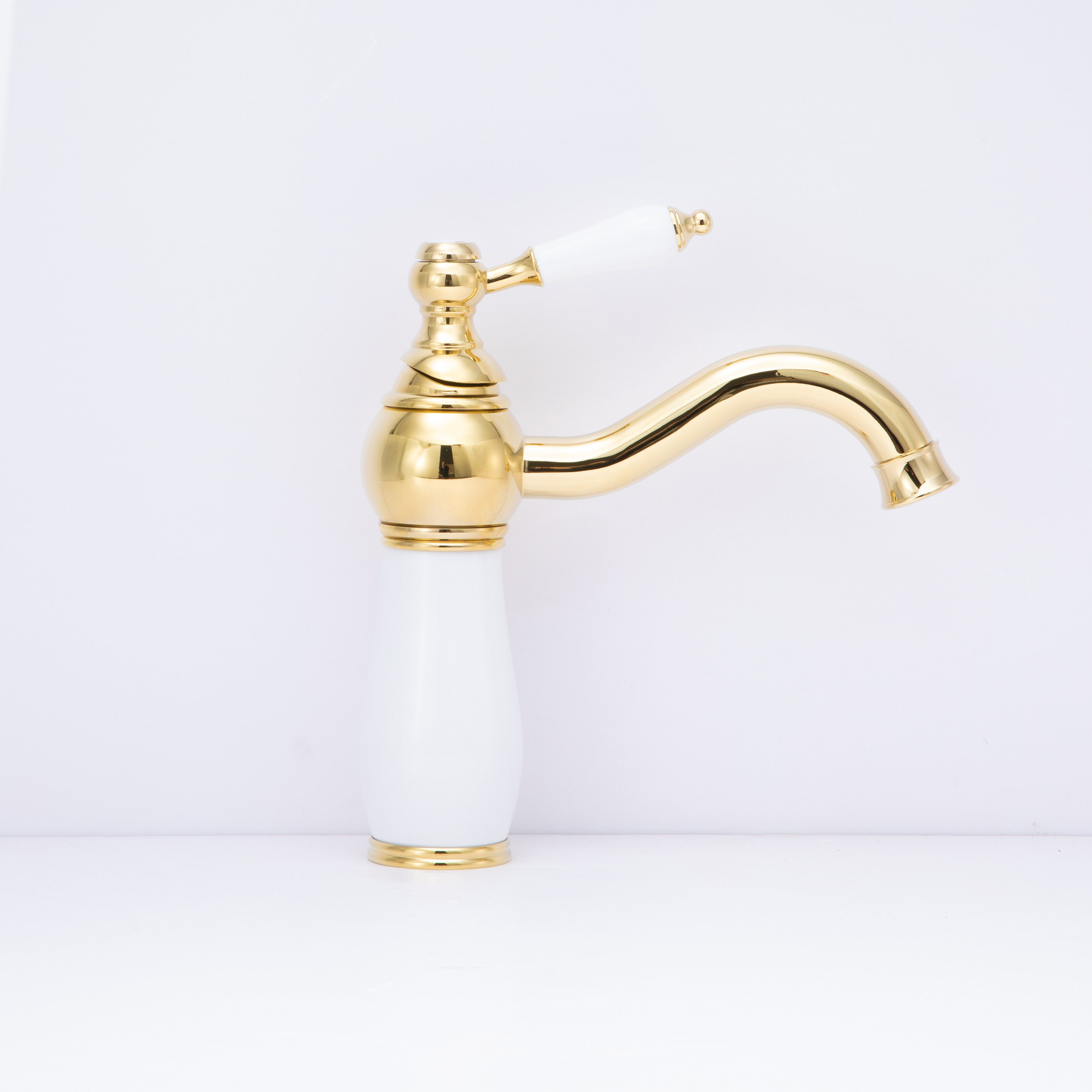 Bathroom brushed brass gold color bathroom ceramic swan faucet