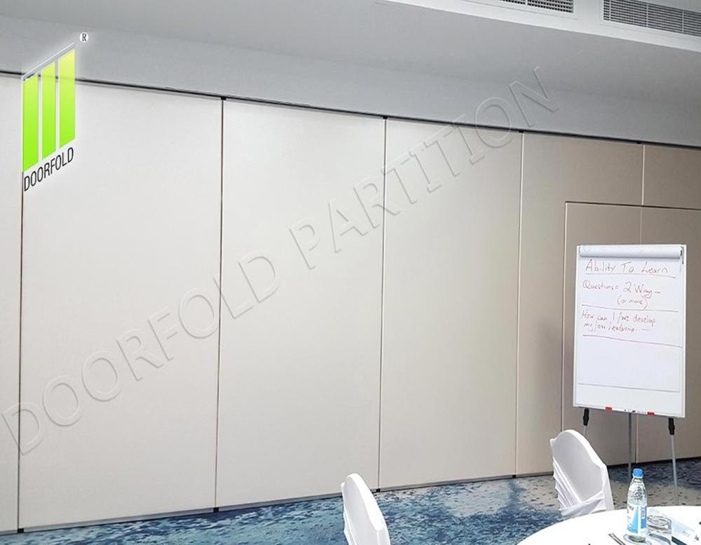 mobile partitioin wall movable wall room dividers dubai partition wood office partition wall