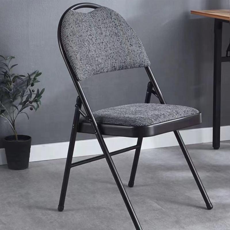 Hot Selling Comfortable, Convenient And Cheap Modern Design Folding Furniture Wholesale Plastic Folding Chairs