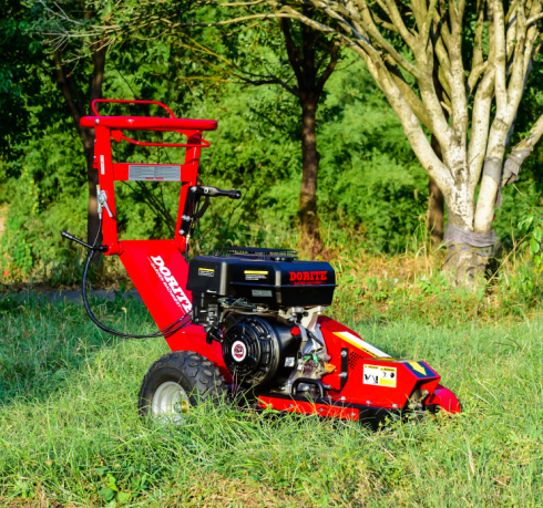 Chinese Factory Wholesale HIgh Quality Gasoline Engine Powered Stump Grinder Tree Root Removal Machine