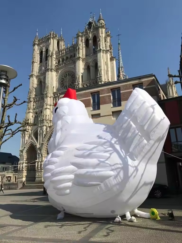 Customized advertising inflatable chicken mascot cartoon