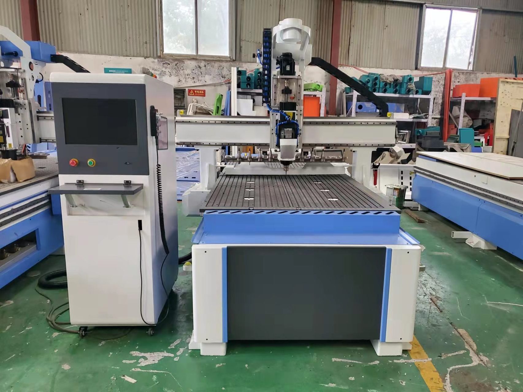 factory direct sale popular servo cnc router for kitchen cabinet door atc wood cnc router 1325 machine