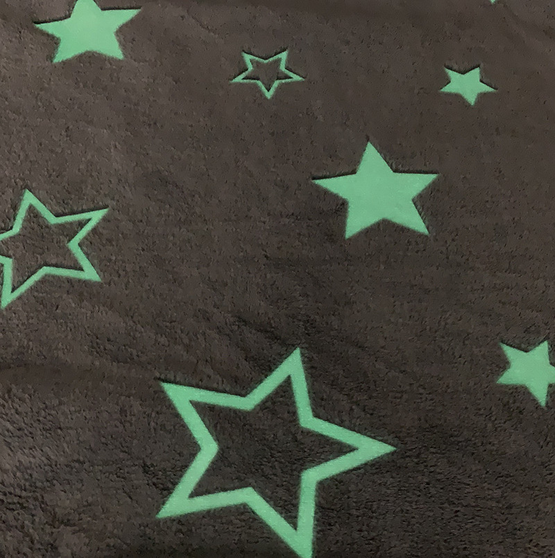 High Quality Super Soft Cozy Velvet Star Shining Luminous Throw Glow in The Dark flannel Blanket