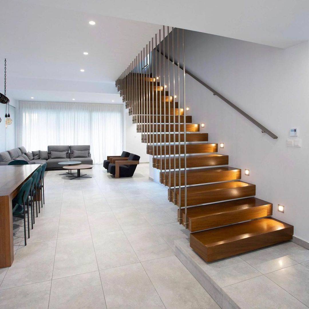 Home Floor Walnut Staircases Wooden Portable Stair Steps Lift Floating Wood Stair Treads Stairs