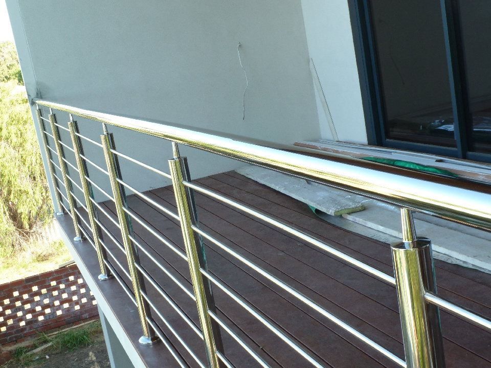 Outdoor Aluminum Pipe Rod Modern DB-B10135 Satin Brush Stainless Steel Balustrade Indoor and Outdoor Ss304/316 Flooring 5 Years