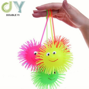 New Design PVC Flashing Urchin Ball Rubber Puffer Ball With Flashing Light