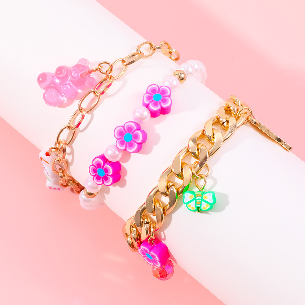 Custom Letter Gold Cuban Link Chain Bracelet With Enamel Rainbow Flower Polymer Clay Charm Cute Gummy Bear Pearl Beads Bracelet