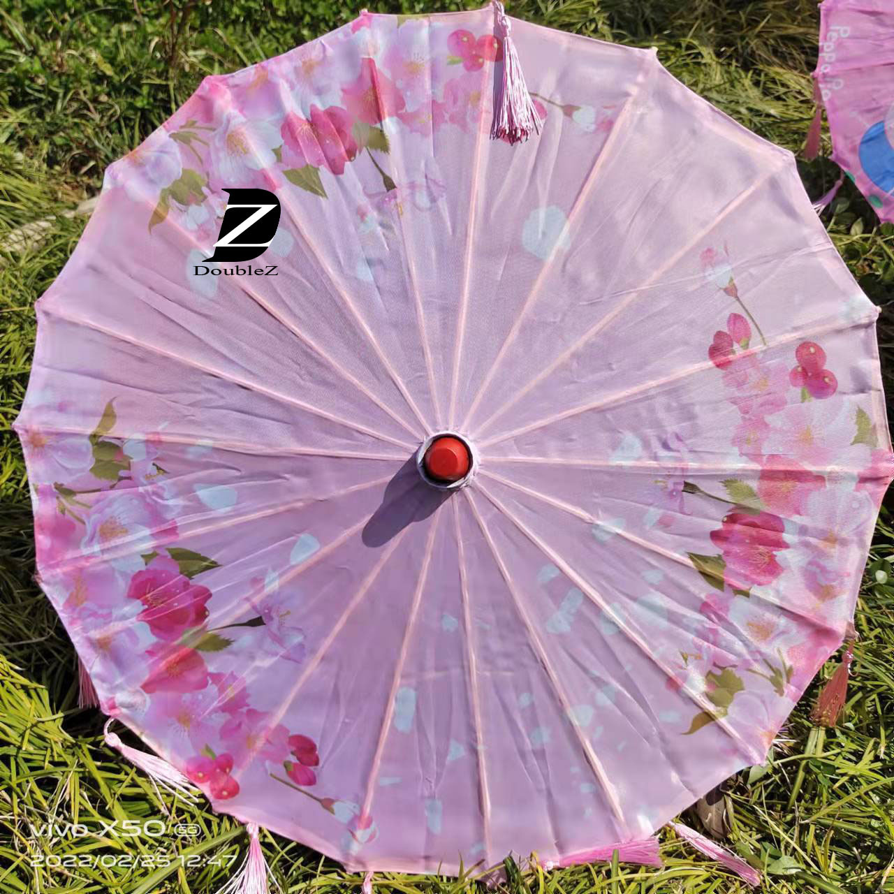 Decoration Handmade Dance Props Bamboo Handle Silk Umbrella