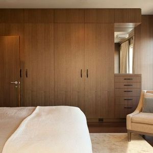 Customized armoire modern Cherry Wood and economical solid wood wardrobe for bedroom furniture