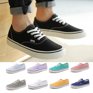 Lipira Star Wholesale Fashion Canvas Trendy Shoes Vulcanize Shoes Non-slip Footwear Men Vulcanized Flat Canvas Shoes