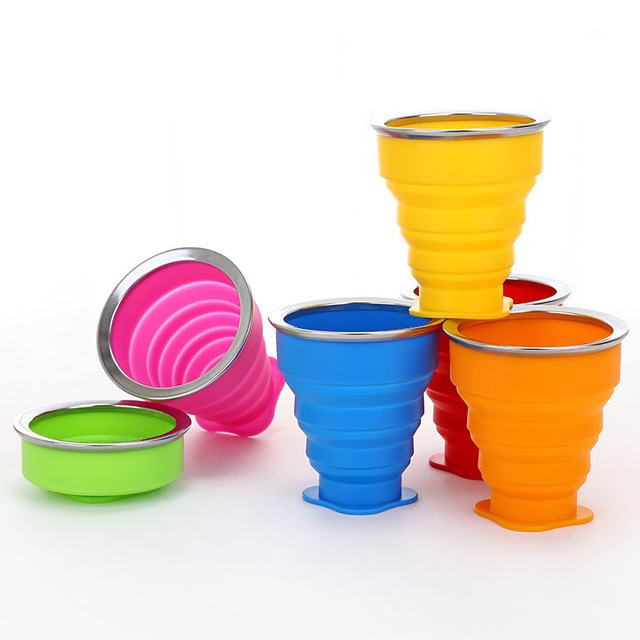 200ml Outdoor Travel Sports Portable Collapsible Water Cup Folding Rubber Drinking Collapsible Silicone Coffee Cup with Lid