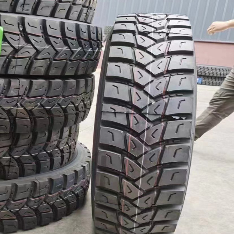 Canada Truck Tires 11r22.5 11r 22.5 11 22.5 Doublecoin Truck Tyres