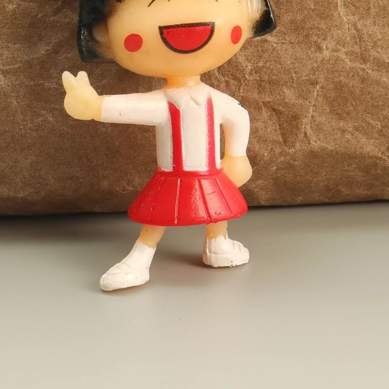 Hot Selling 2Pcs PVC Anime Cartoon Chibi Maruko Figures Ornament Toys