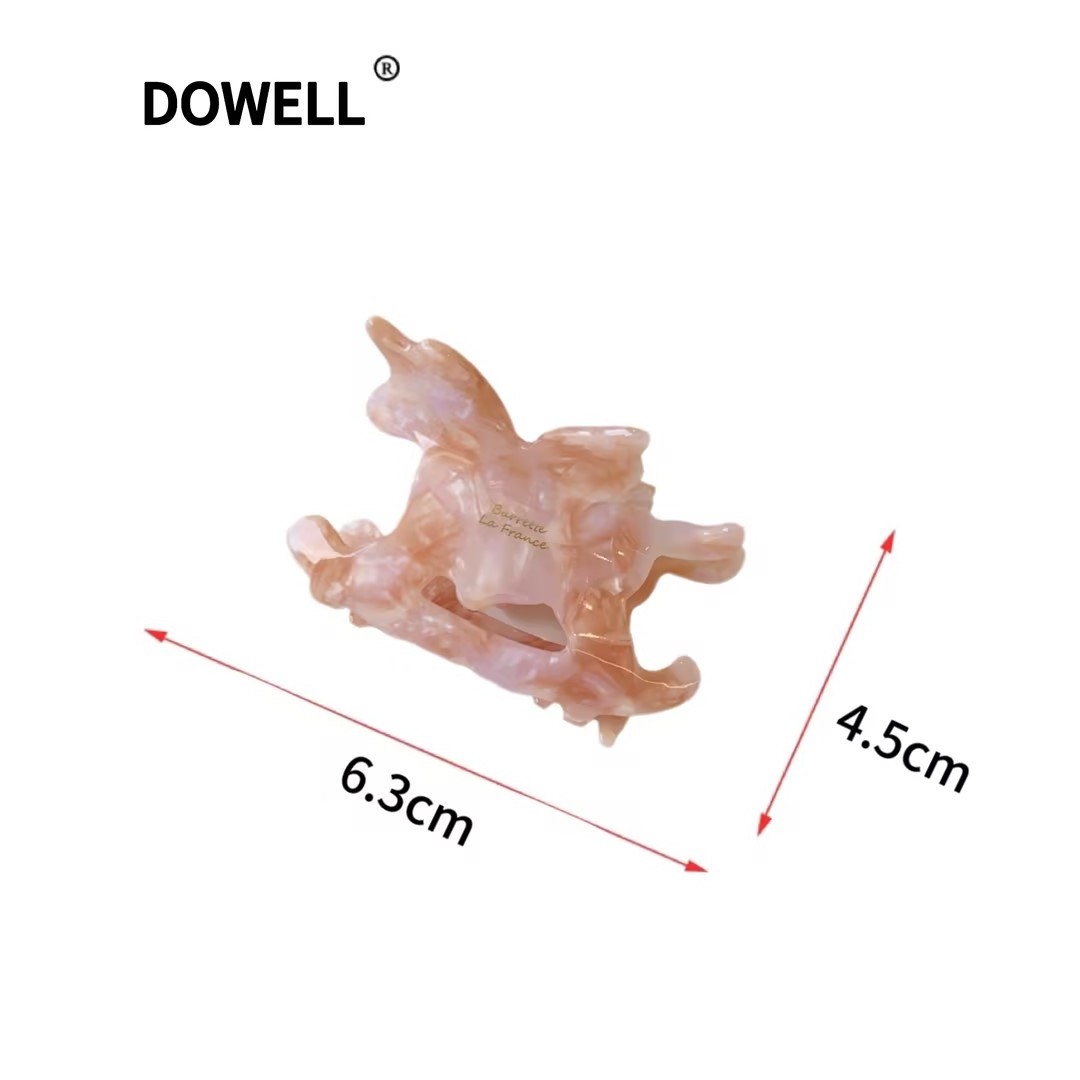 DOWELL Korean Version of the New Elegant Hollow Wooden Horse Acetate Claw Clip