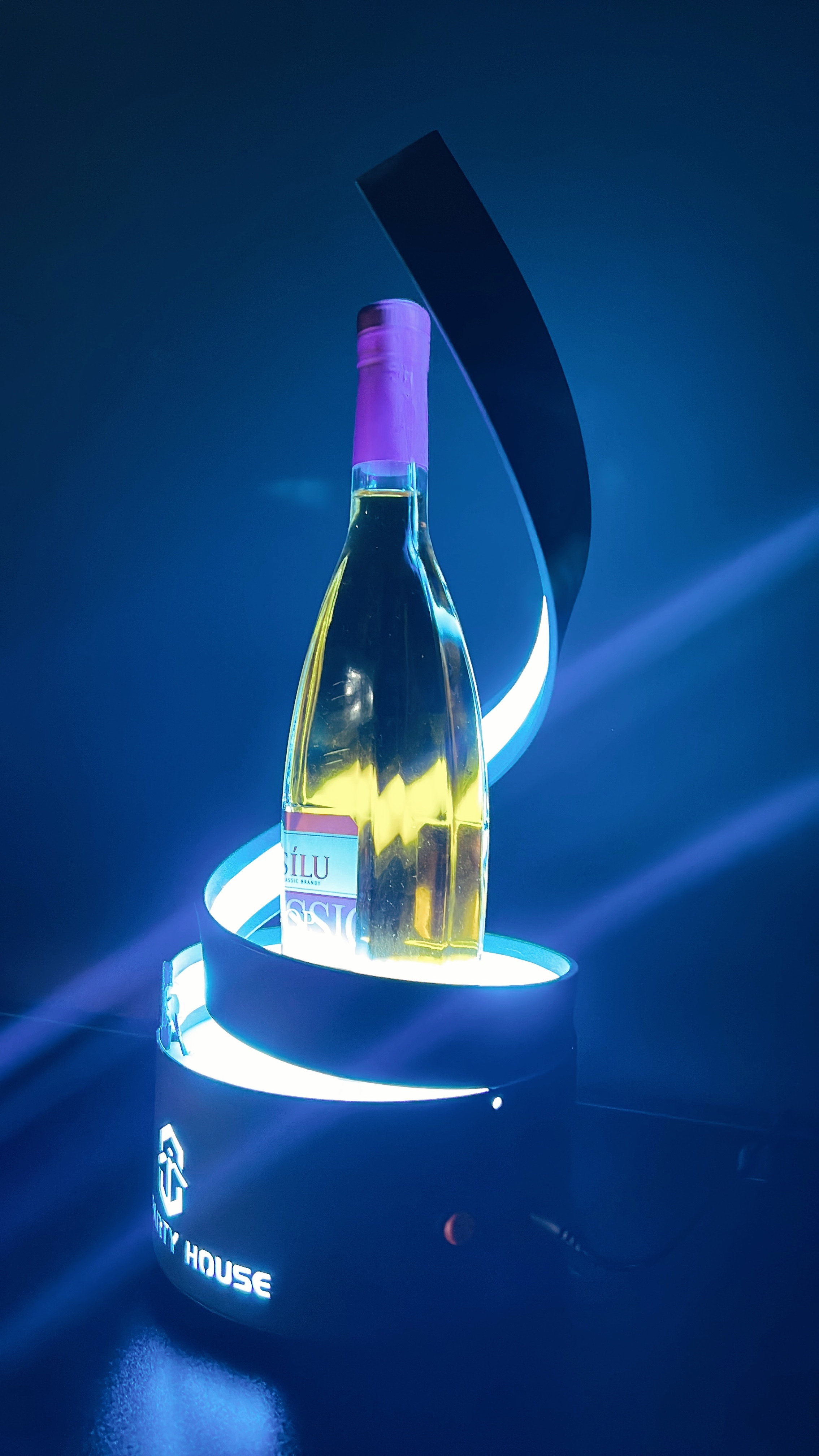 Bottle Presenter Acrylic LED Display Box Service Supermarket Rack Wine Mattress Shelf Socks  Bottle Presenters