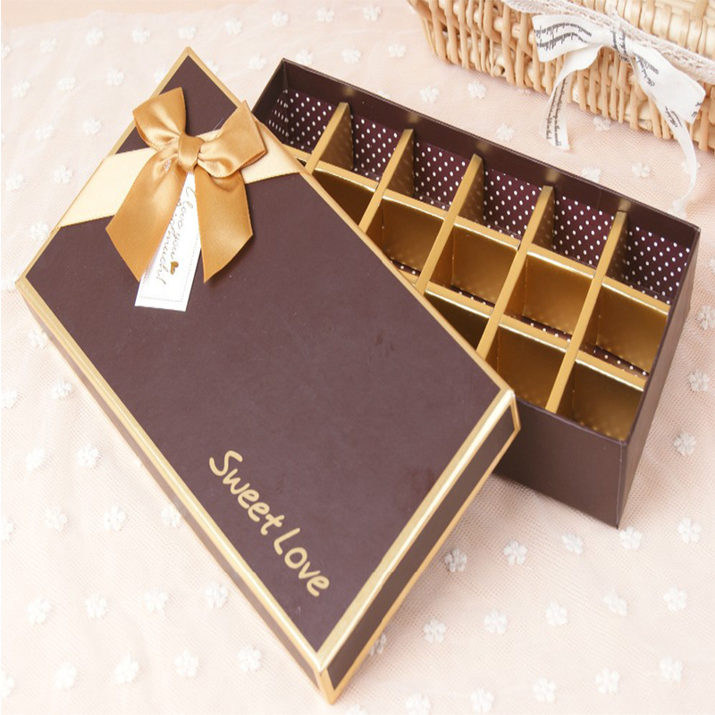 wholesale empty luxury gift strawberry cookie christmas candy macaron packaging chocolate box for chocolate dividers