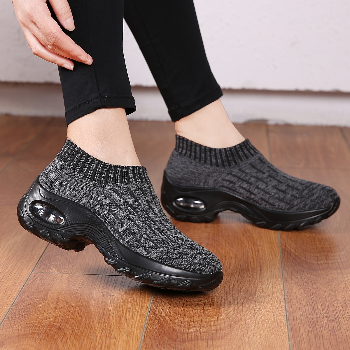 OEM Factory 2019 Women's Fashion Casual Breathable Sports Running Sneakers Walking Women Flat female footwear shoes