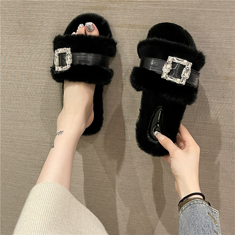 2023 Slippers Women Summer Ladies Square Toe Flat Slides Fashion Woman Metal Decoration Female women's Sandals Beach Lady Shoes