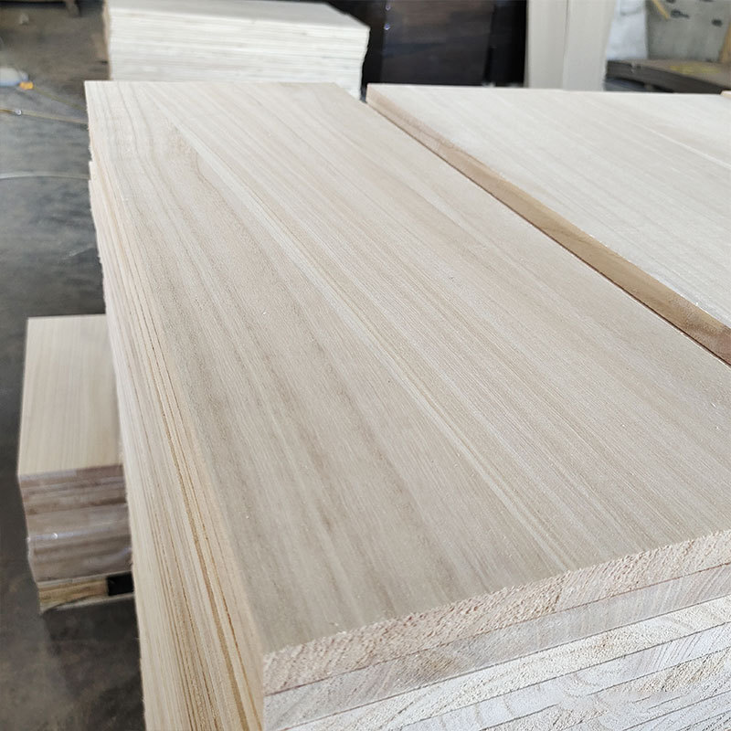 OEM Board Wholesale Factory Direct Selling Low Price Paulownia Wood Wood Construction Wood