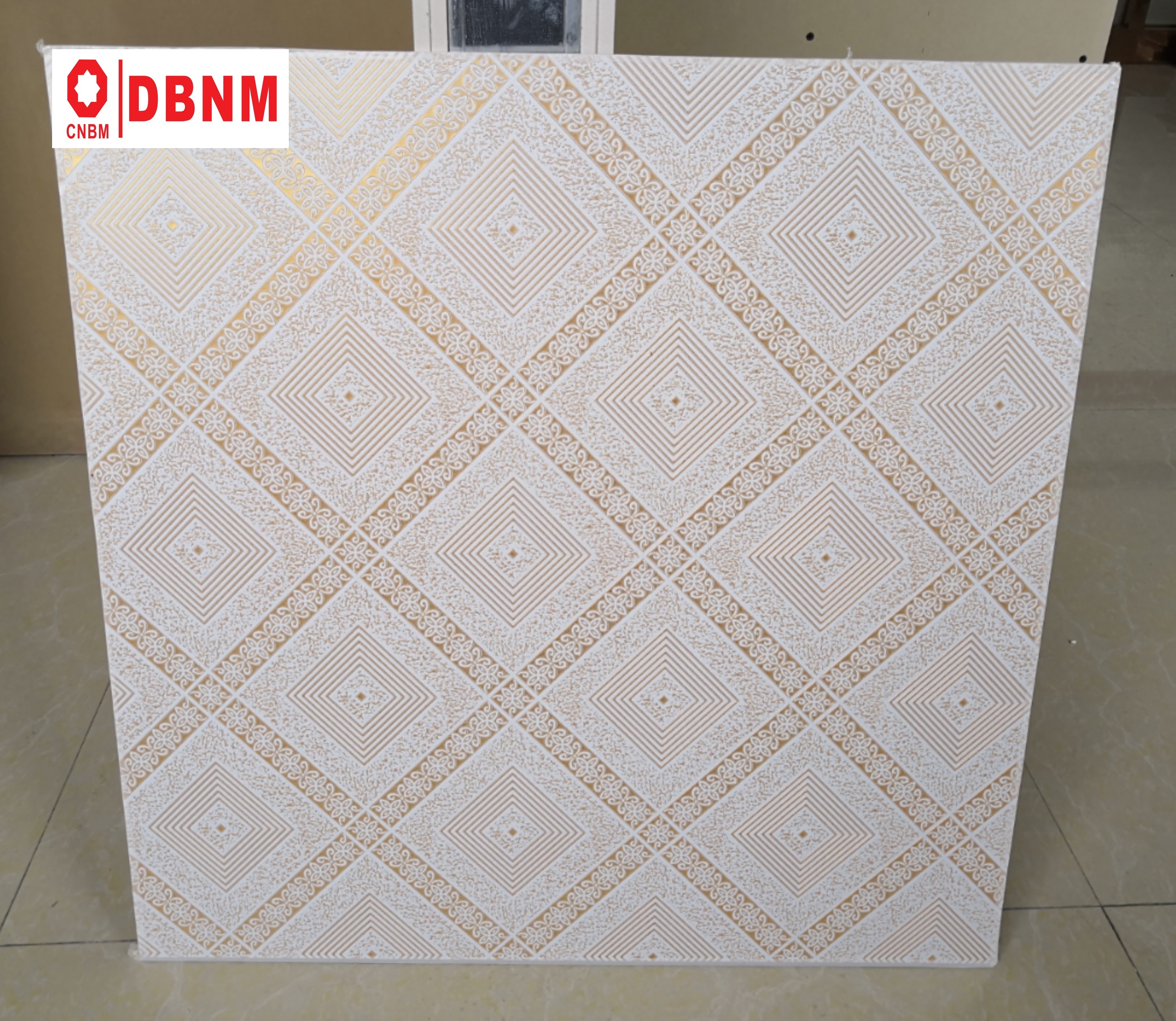 Strong and best Quality  white or Color PVC Laminated Gypsum Board Ceiling Tiles back with aluminum foil