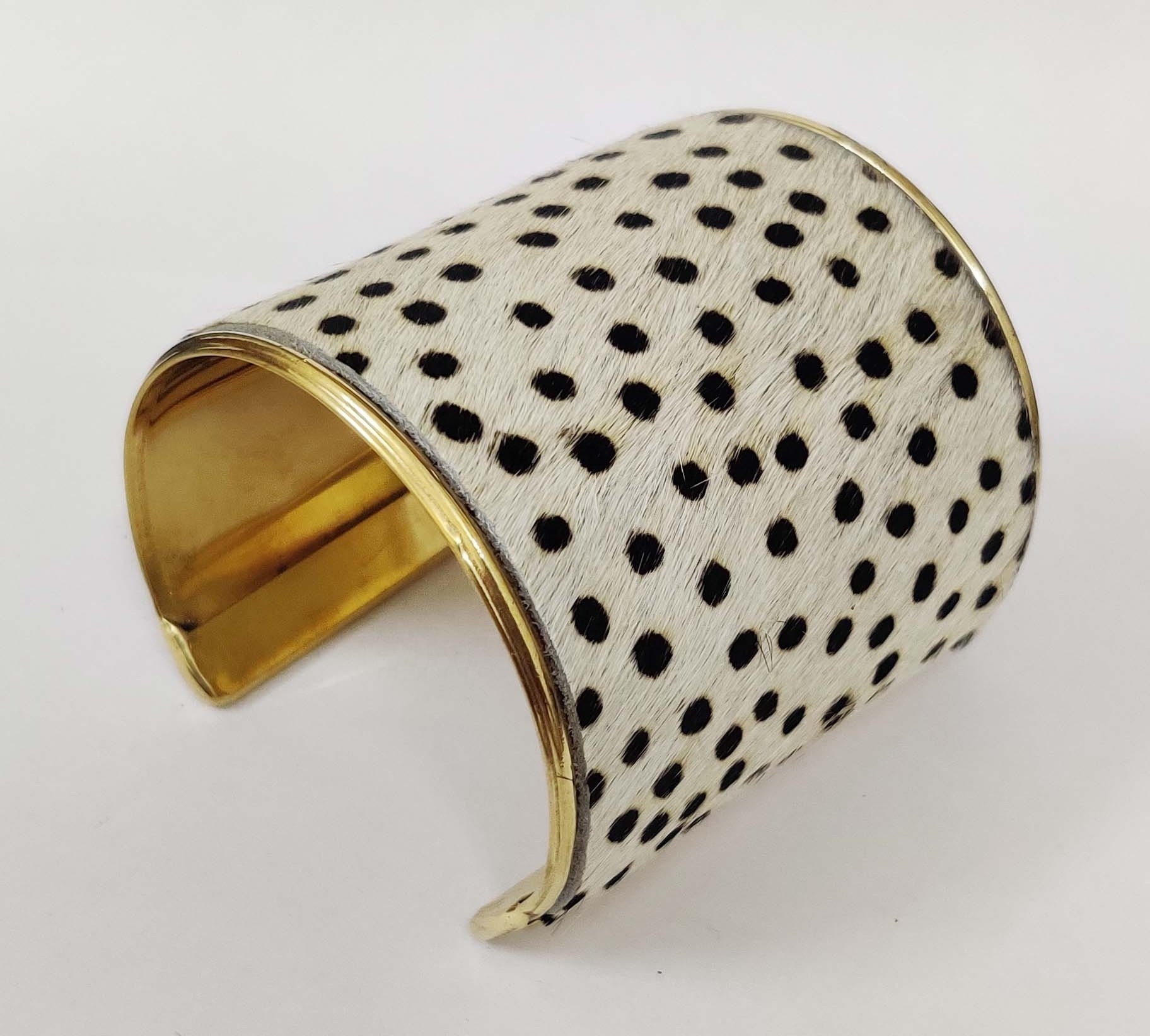 Wide Cow Leather Cuff Bracelet New Arrival Golden Silver Base Adjustable High Quality Animal Skin Printing Faux PU Fashion Cuffs