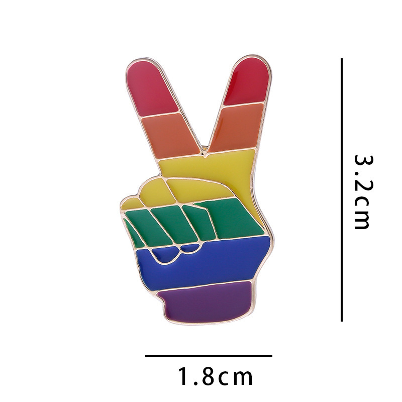 New Arrival Hear shape Plated Rainbow pride pins for the pride accessories of gay events