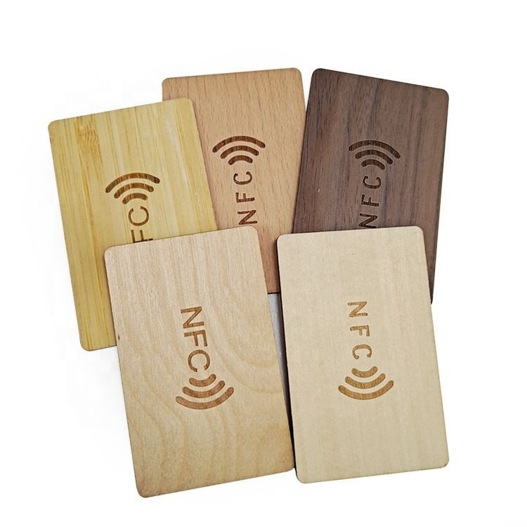 Customized Logo NFC Walnut Wood Metal Wedding Invitation Control Metallic Paint Engraved Blank Rfid Smart Bamboo Hotel Key Card