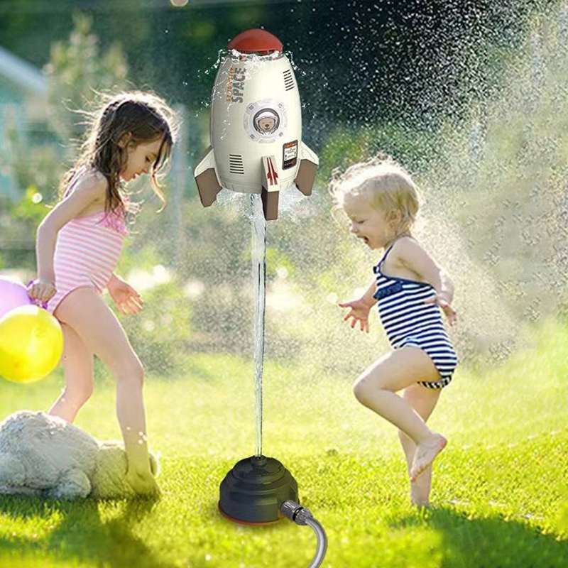 Wholesale Tiktok Hot Selling Rocket Launcher Water Sprinkler Summer Outdoor Games Toys Water Flying Space Rocket Toy For Kids