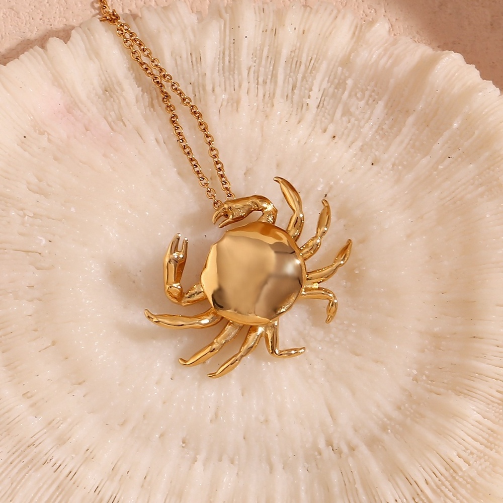 New Arrival Crab Pendant Necklace Gold Plated Stainless Steel Jewelry Christmas Gift Ideas